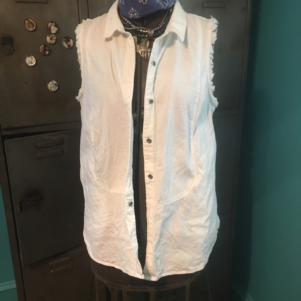 🍀Free People sleeveless top/ vest